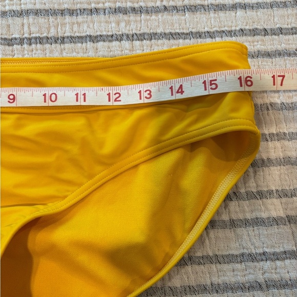 Prana Women's Swim Bottom size large - Picture 5 of 7